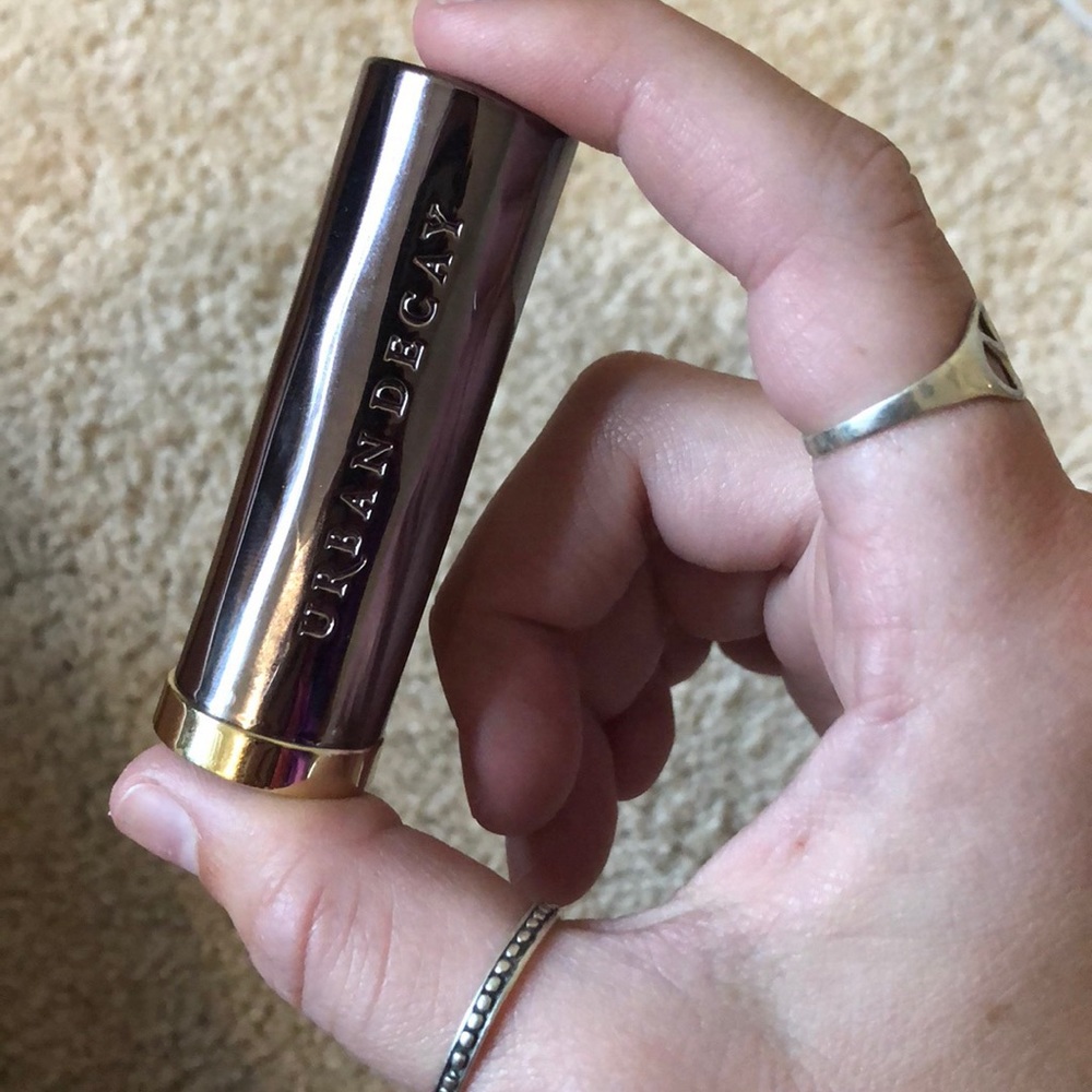 NEVER USED Urban Decay Lipstick!